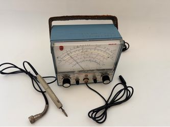 Vintage RCA Senior VoltOhmyst Type WV-98C VTVM Vacuum Tube Voltmeter w/ Probe