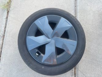2023-2026 Toyota Prius Aero Wheel and Tire (1)