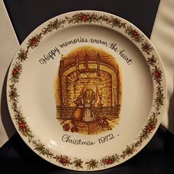Vintage 1972 Holly Hobbie Christmas Plate – American Greetings Collectible