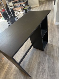 Free black table/ desk