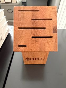 Cutco Knife Block (Empty) — Solid Wood, 5-Slot