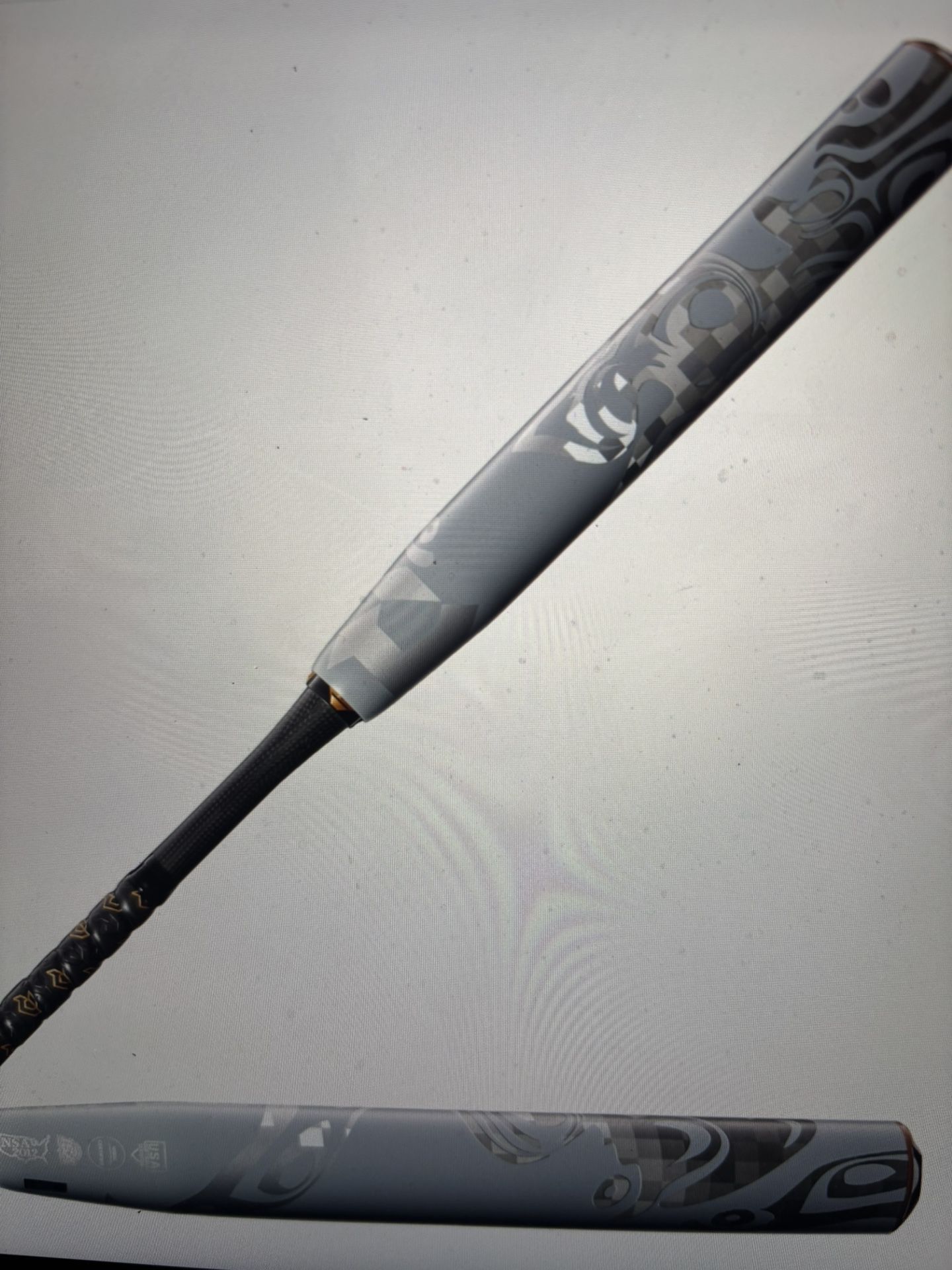 DeMarini Whisper Brand New