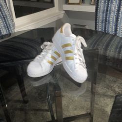 Womens Adidas Sz 7.5