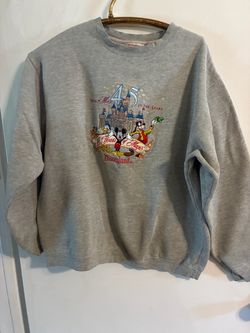 1303 Vintage Disneyland 45 Years of Magic Sweatshirt Size Large $30.00