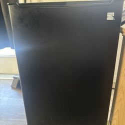 Kenmore Mini Fridge With Freezer