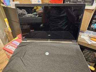 Brand NEW HP Laptop 