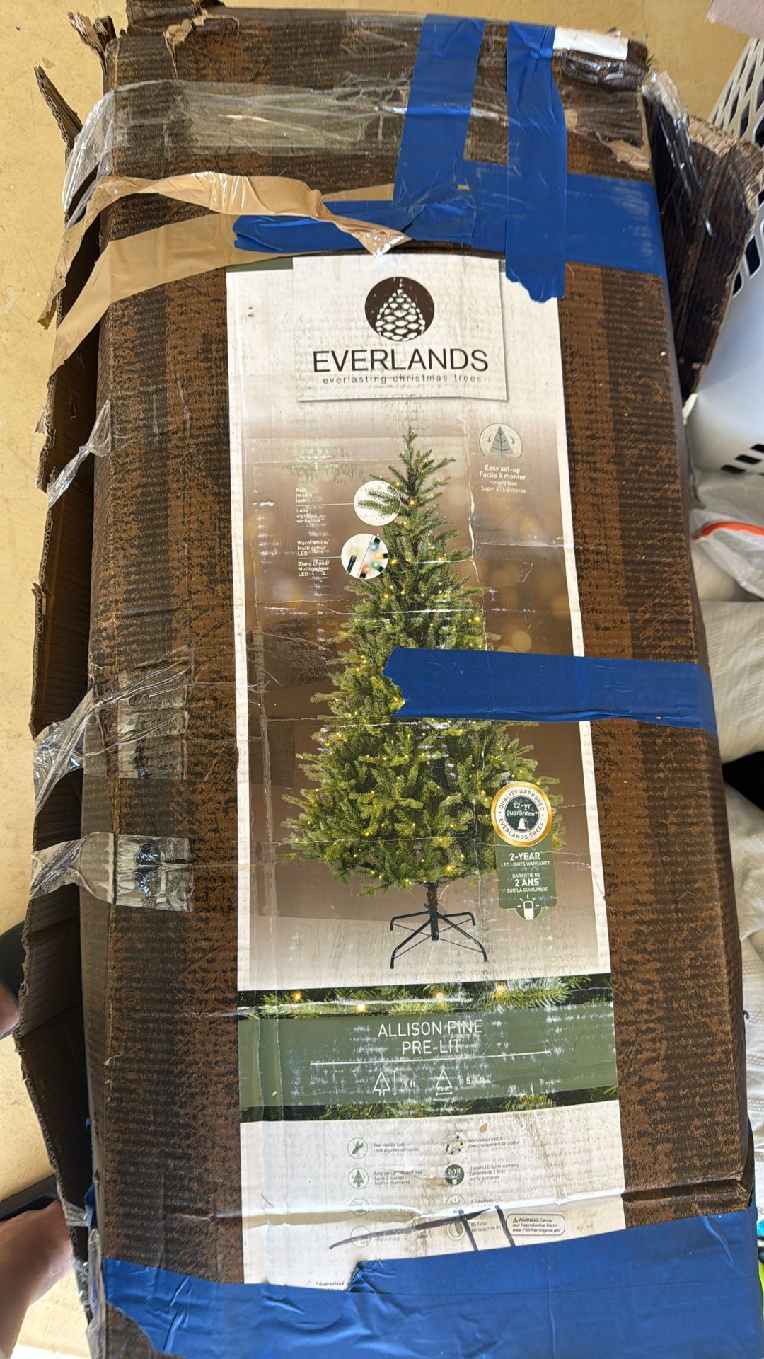 9ft LED Tree