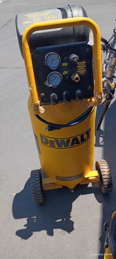 dewalt compressor