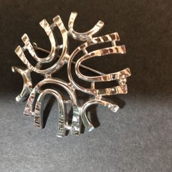 Free Form Modern Circle Pin   2”   Sarah Coventry   Hammered  And Polished Finish