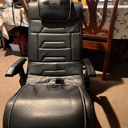 silla gaming X Rocker Pro Series H3 con sistema de sonido 4.1 inalámbrico.