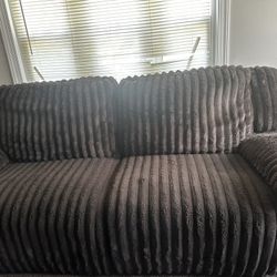 2 pc brown recliner set 