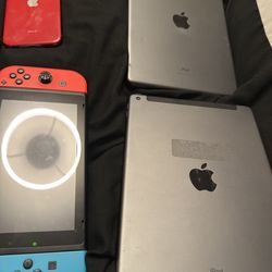 iPhone 11 + 2 iPads + Nintendo Switch Bundle – $200 ALTOGETHER NEED GONE TODAY