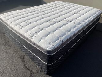 Full Ultra Pillow Top Mattress And Boxspring!