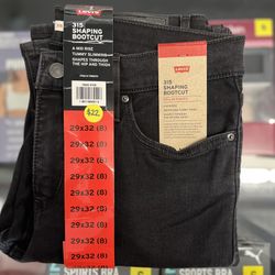 Levi’s Shaping Bootcut Jeans