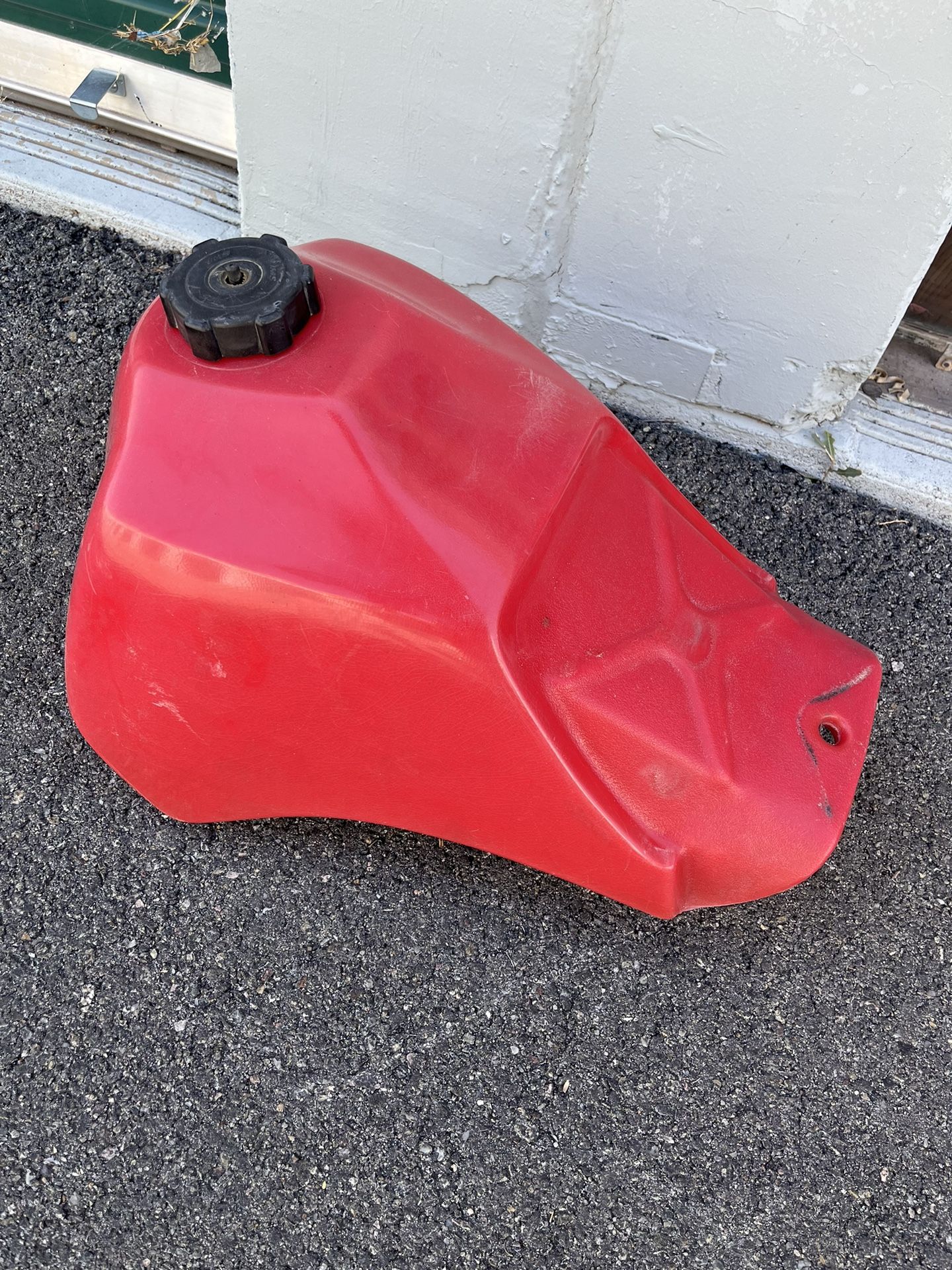 1983 -84 Honda Atc250R Plastic Tanks Gas
