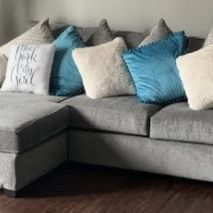 96” Light gray chaise Lounge couch Great Condition 