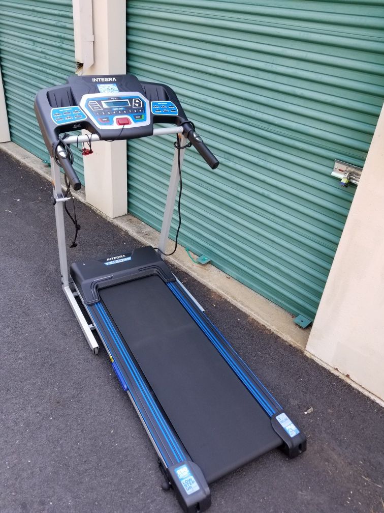 INTEGRA Fitness T500 Folding Treadmill