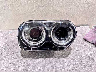 2015 to 2023 DODGE CHALLENGER HEADLIGHT RH