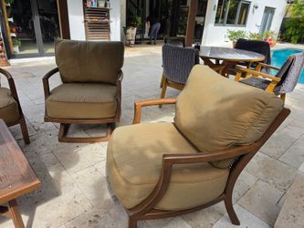 Patio Sitting Set - Outdoor Furniture