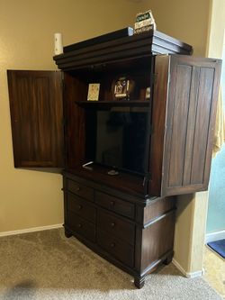 Moving sale