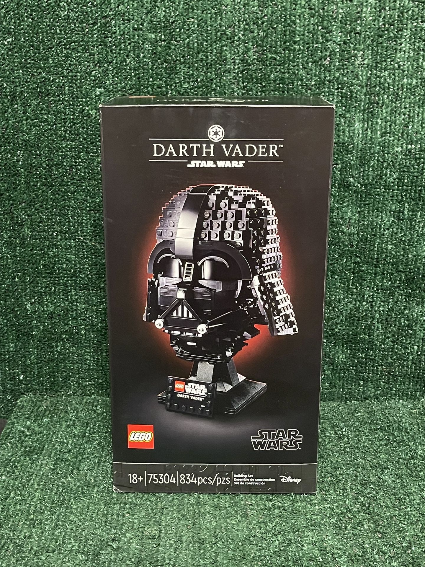 LEGO Star Wars : Darth Vader Helmet (75304) New Sealed. Fast Shipping!