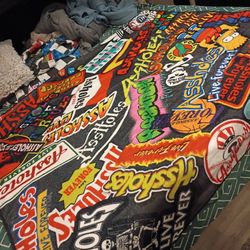 A**holes Live Forever Fleece Blanket