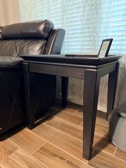 2 Espresso end tables