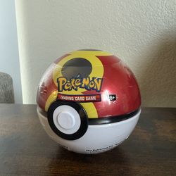 Poke Ball Tin Trading Cards