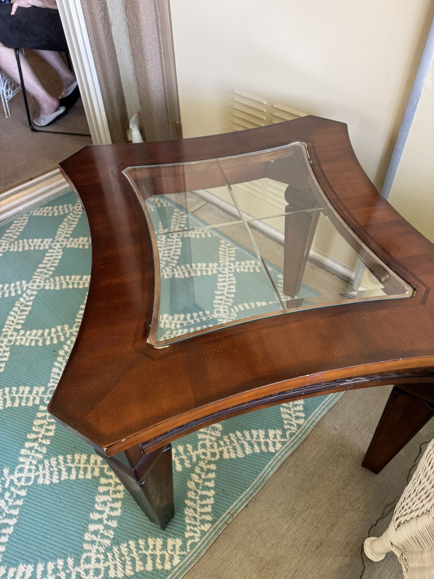 Living-Room End-Table