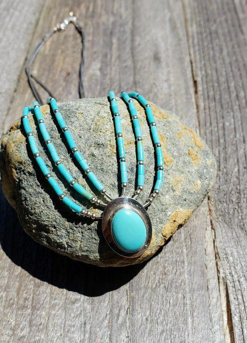 Genuine Navajo, Turquoise, liquid silver beaded necklace.