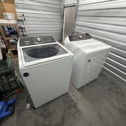 Whirlpool matching washer and dryer set