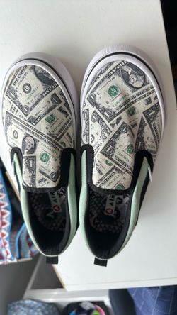 Kids shoes