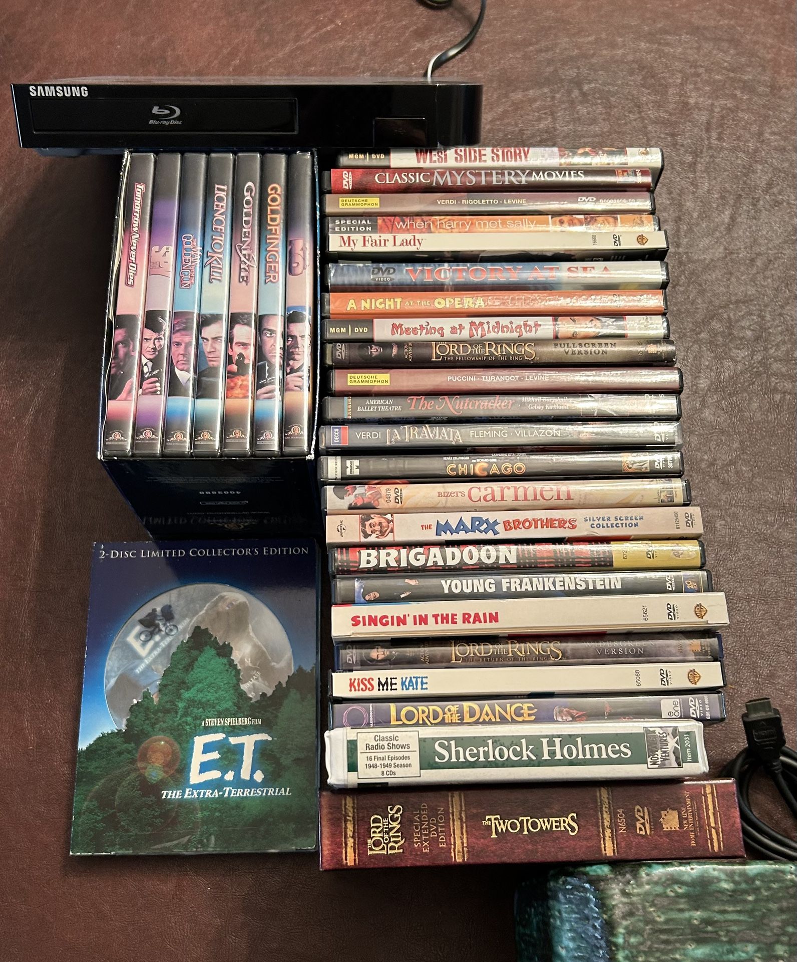 Samsung Dvd Player With Dvds And Hdmi Cable