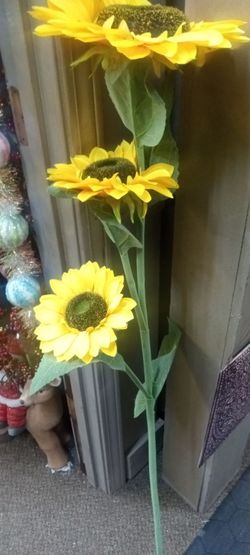 New 4 ft three stem artificial sunflower looks real high quality 9 dollar's each