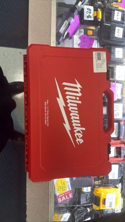 Milwaukee socket set