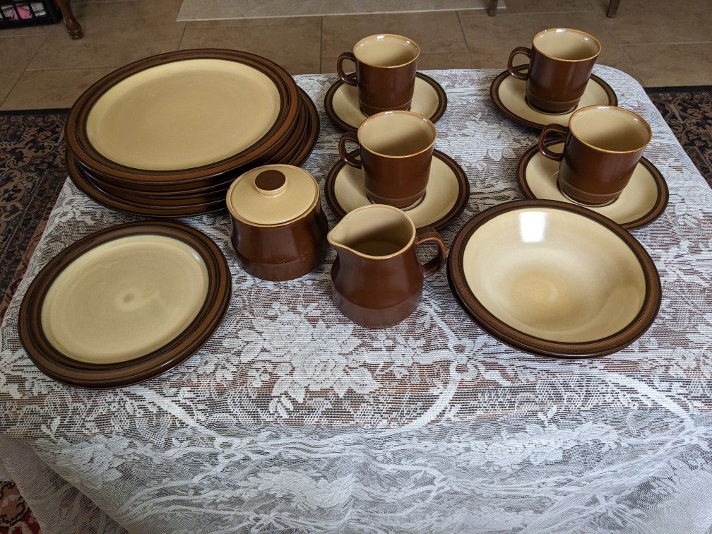 Vintage Stoneware Set for Sale in San Antonio, TX - OfferUp