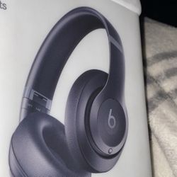 Beats Studio Pro Headphones 