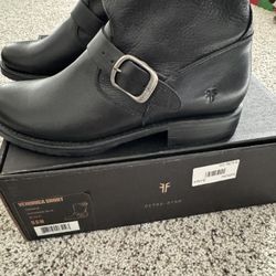 Frye Veronica Short Black Leather Boots – Size 9.5M, Brand New in Box