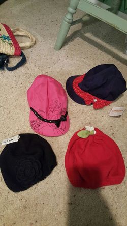 Girls hat lot size 5-8 all brand new 8.00 takes all !