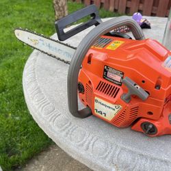 Husqvarna 141 Saw