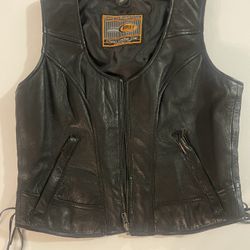 Women’s Classic Leather Gear Vest
