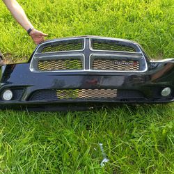 Front bumper and grill assembly for a 2011-2014  Dodge Charger 