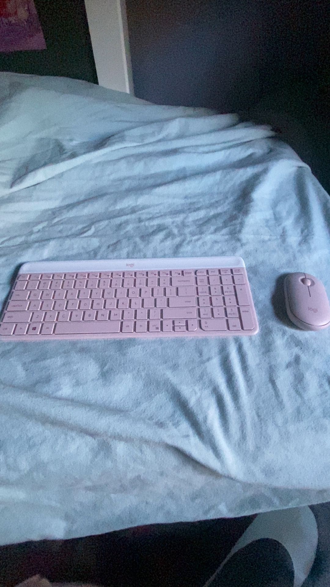 Pink Wireless Keyboard And Mouse
