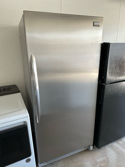 Refrigerator (1 month warranty)