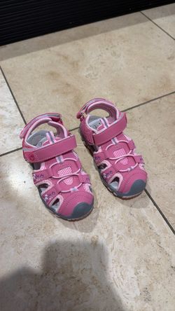 Girls Pink Closed-Toe Sport Sandals
