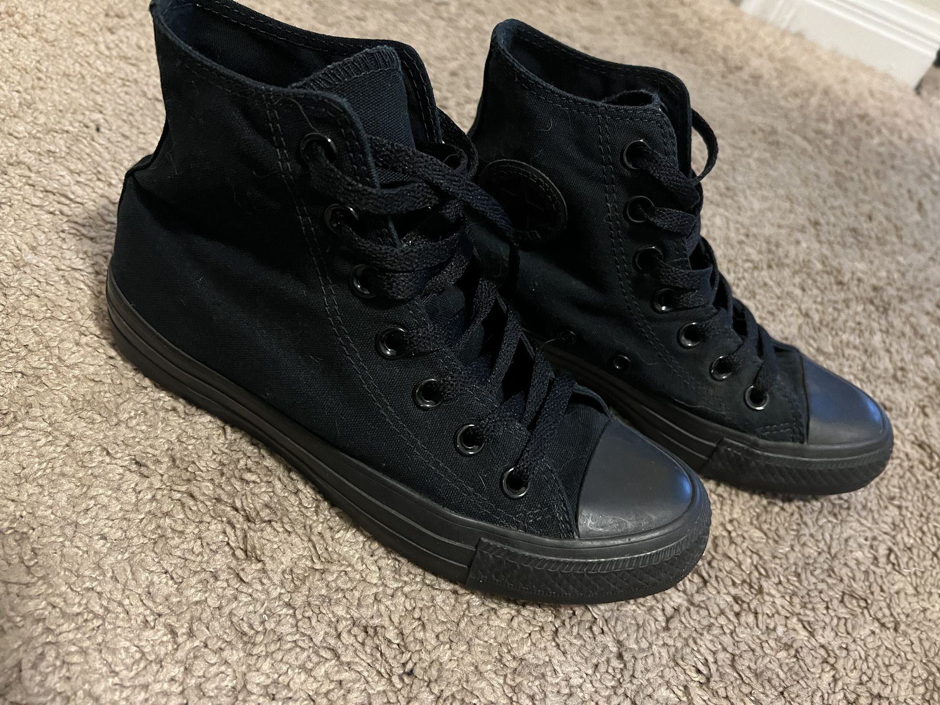 Black Converse 