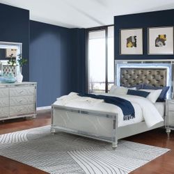 New 4 PC Queen Bedroom Set With Queen Bed Frame Dresser Mirror And Nightstand 