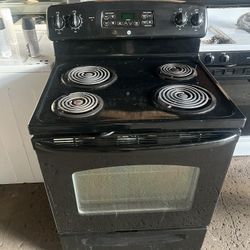 Nice All Black Coil Top Electric Stove