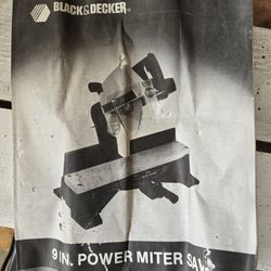 BLACK &DECKER Power MITER SAW