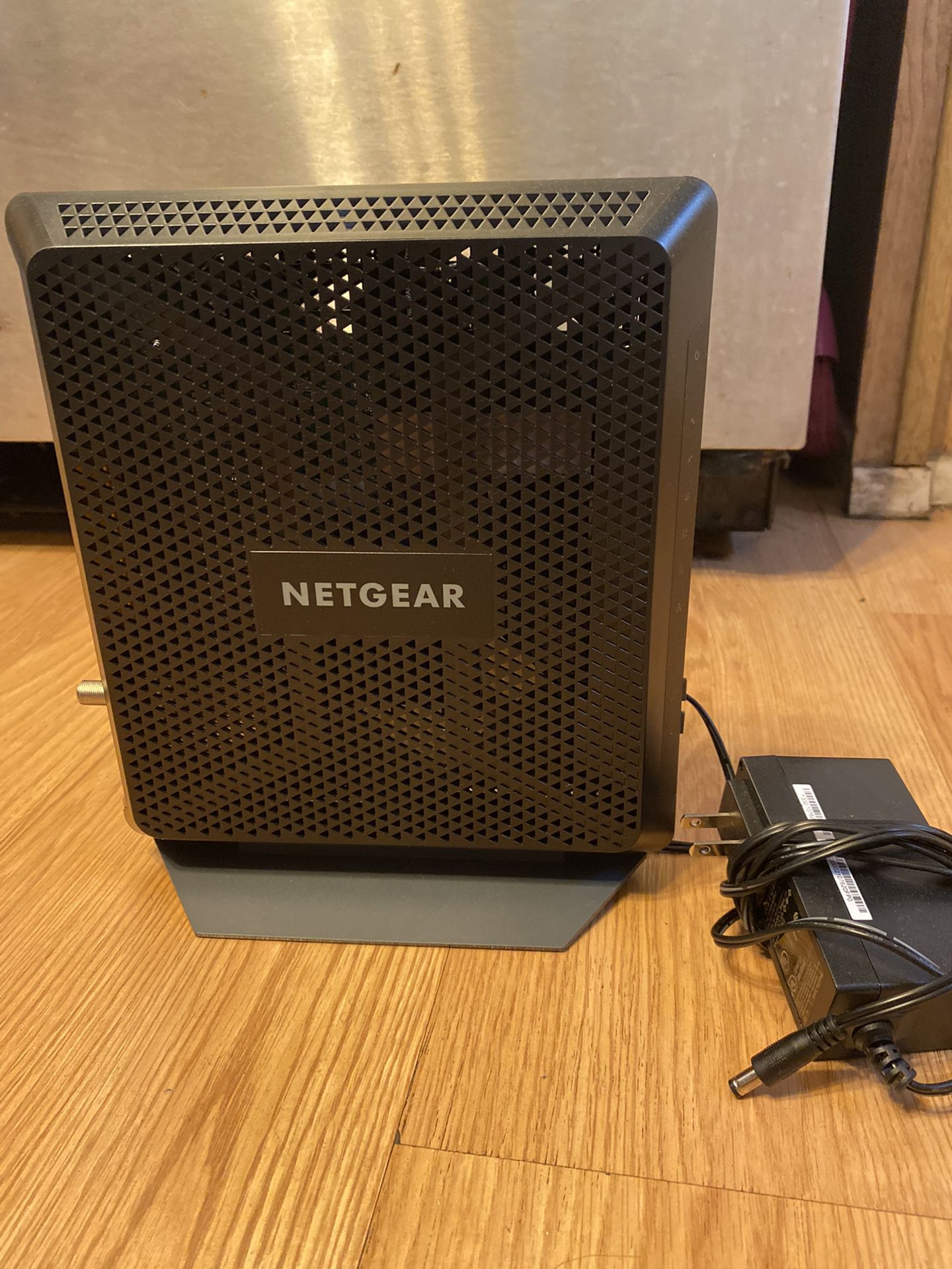 Netgear Nighthawk AC1900 Dual-band Modem Router